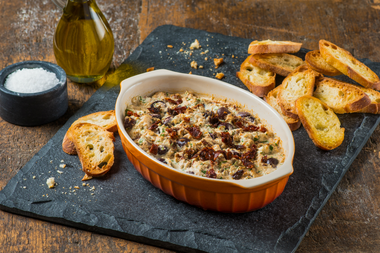 Olive and Sun Ripened Dried Tomato Ricotta Dip-011